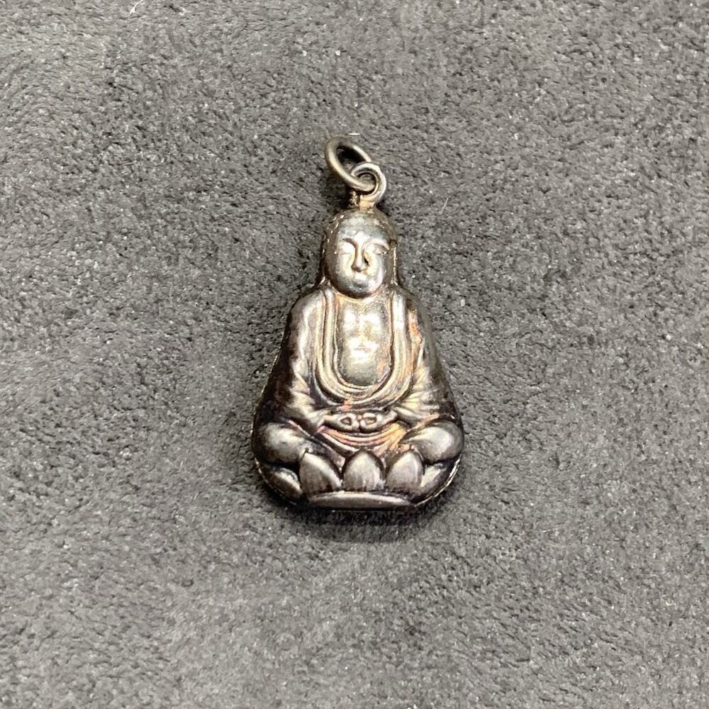 Vintage Silver 925 Sterling Meditating Buddha Charm 3D Dangle Pendant. 1D